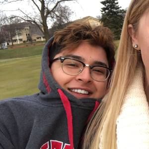 Meet your Posher, Juan